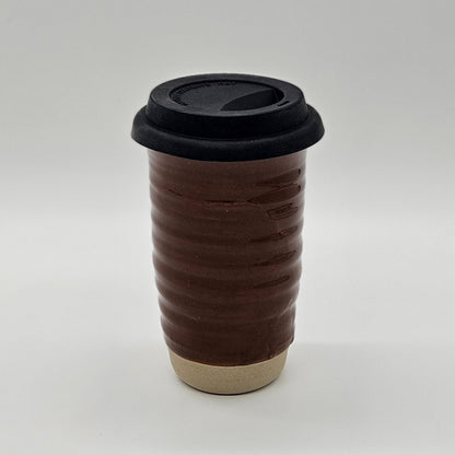 Tasse de voyage avec couvercle (12 oz) - Bruissement d'automne