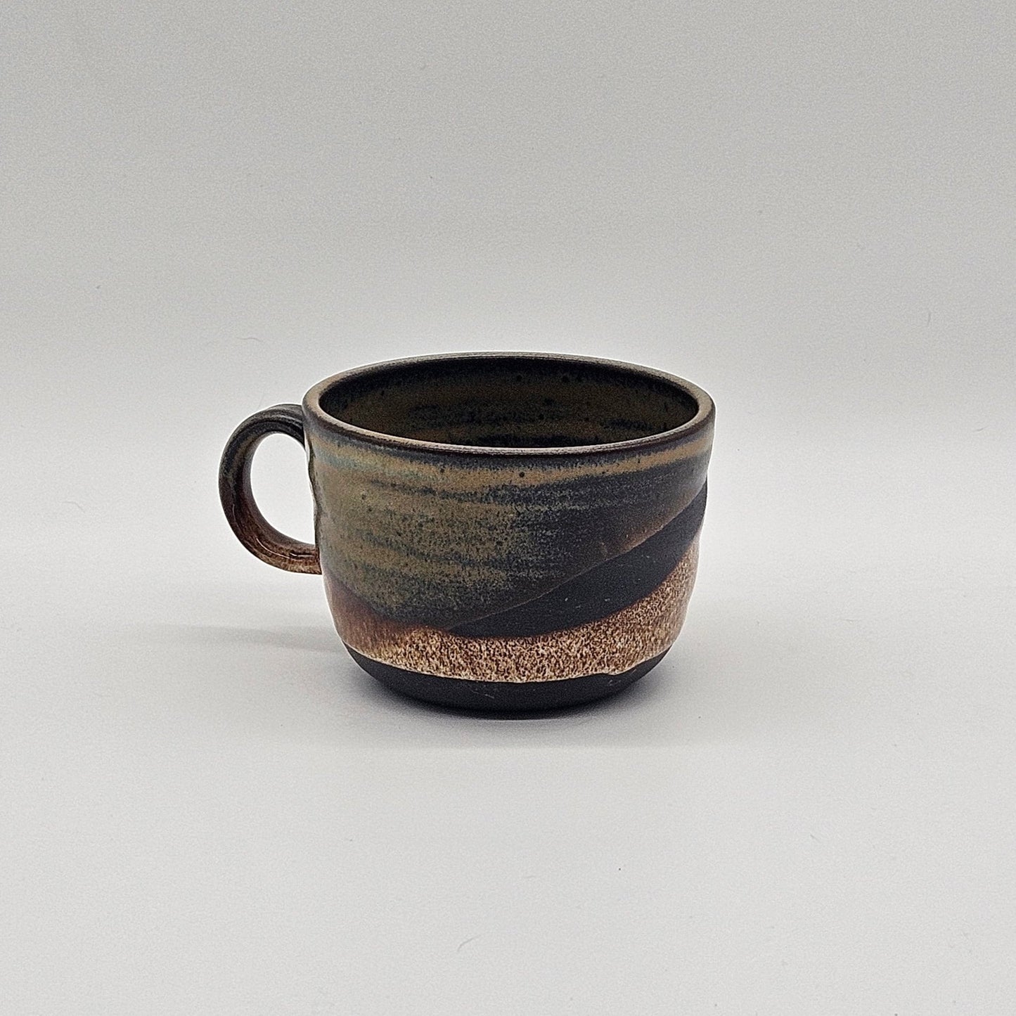 Mug (16oz) - Ferric Fervor/Snowflecks