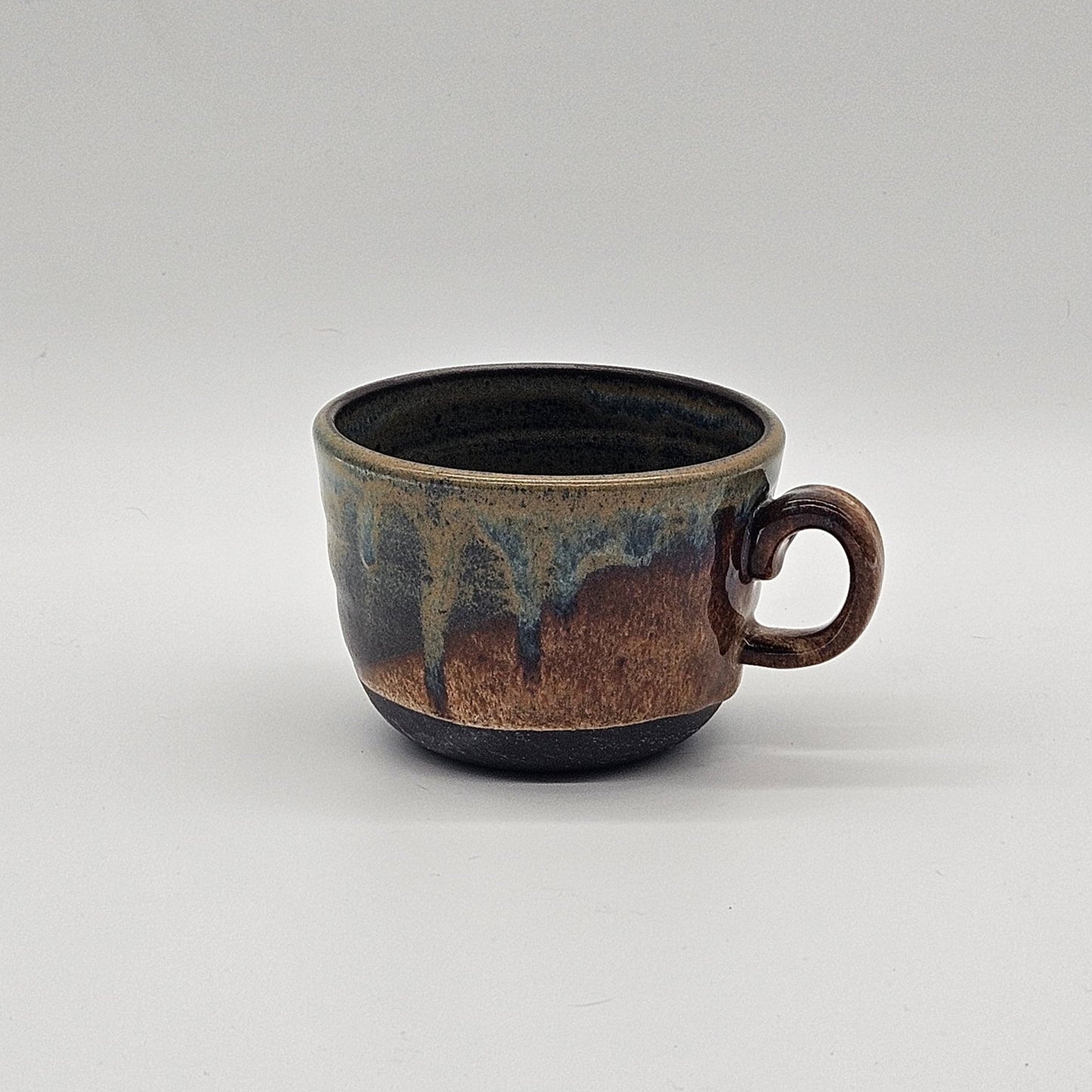 Mug (16oz) - Ferric Fervor/Snowflecks