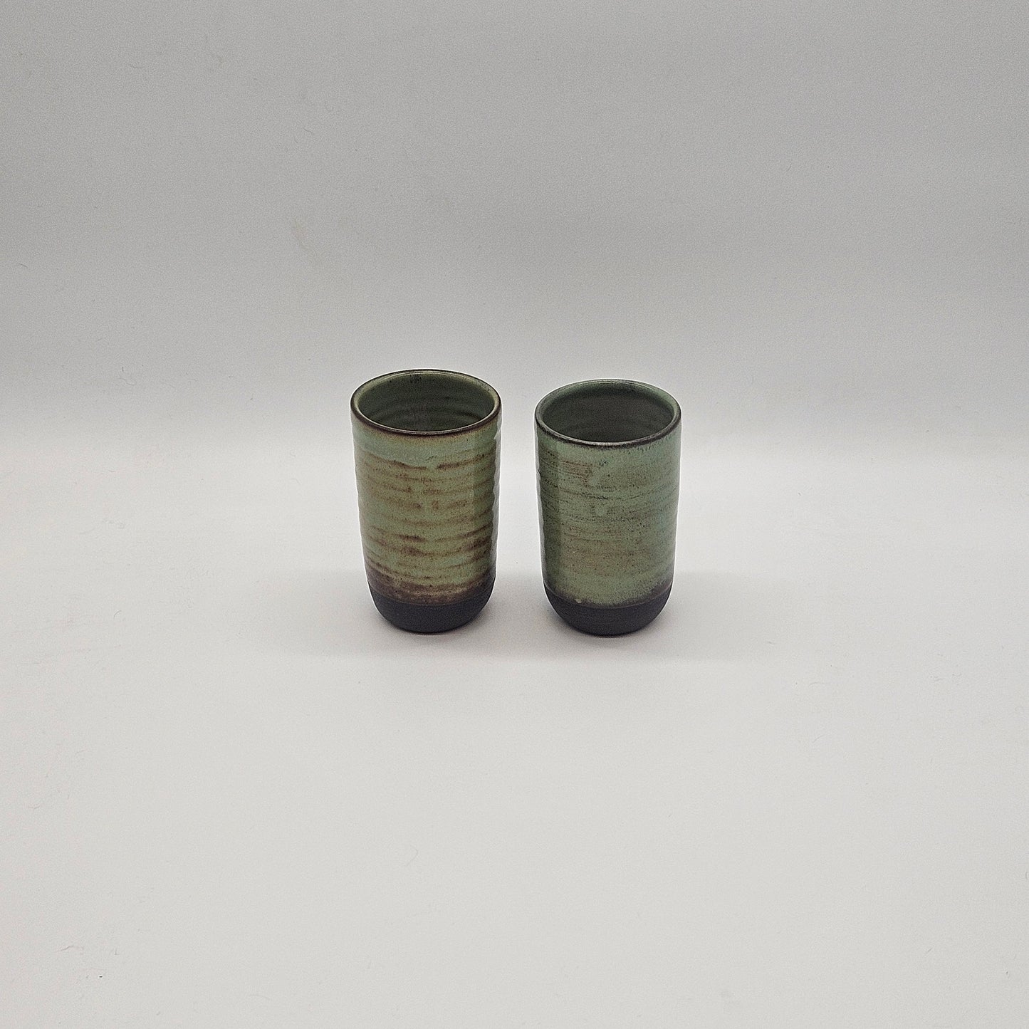 Set of 2 Cups - Pumpernickel